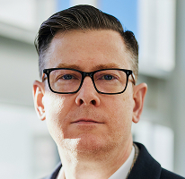 Kriptókereskedési cég ügyvezető Alexander Hughes vezérigazgatójának portréja
